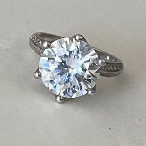 5 Carat Moissanite Engagement Ring size 5